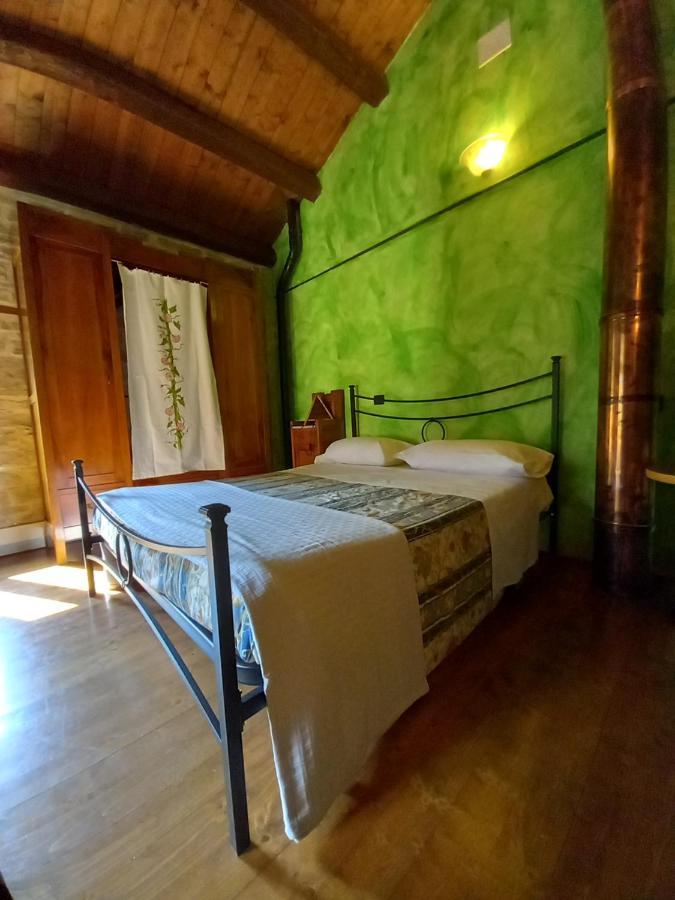 Ferienwohnung Casina La Quercia Santa Sofia Exterior foto
